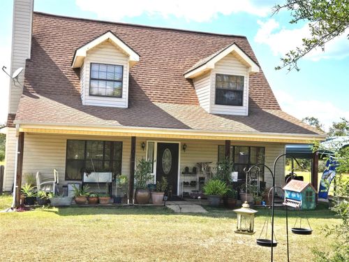 3304 Sears Rd, Chipley, FL, 32428-4702 | Card Image