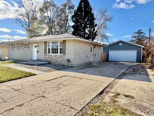 5380 Durwood Dr, Swartz Creek, MI, 48473-1128 | Card Image