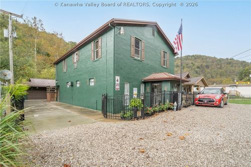 520 Campbells Creek Drive, Charleston, WV, 25306 | Card Image