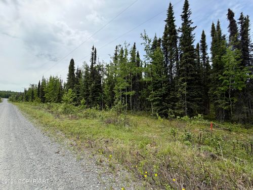 L12A Goodyear St S, Soldotna, AK, 99669 | Card Image