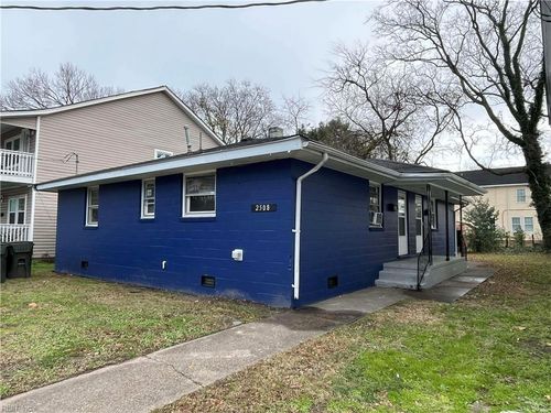 2508 Middle Ave, Norfolk, VA, 23504-2033 | Card Image