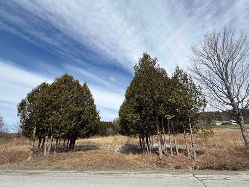 80 Weed Rd, Essex, VT, 05452-2737 | Card Image