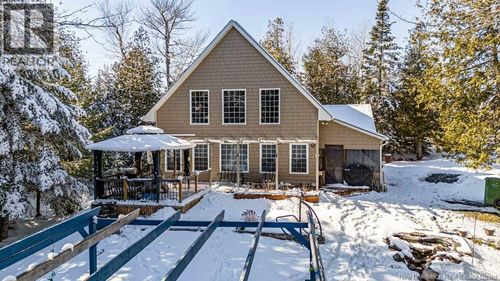 97 Lakeview Ave, Charters Settlement, NB, E3C1W7 | Card Image