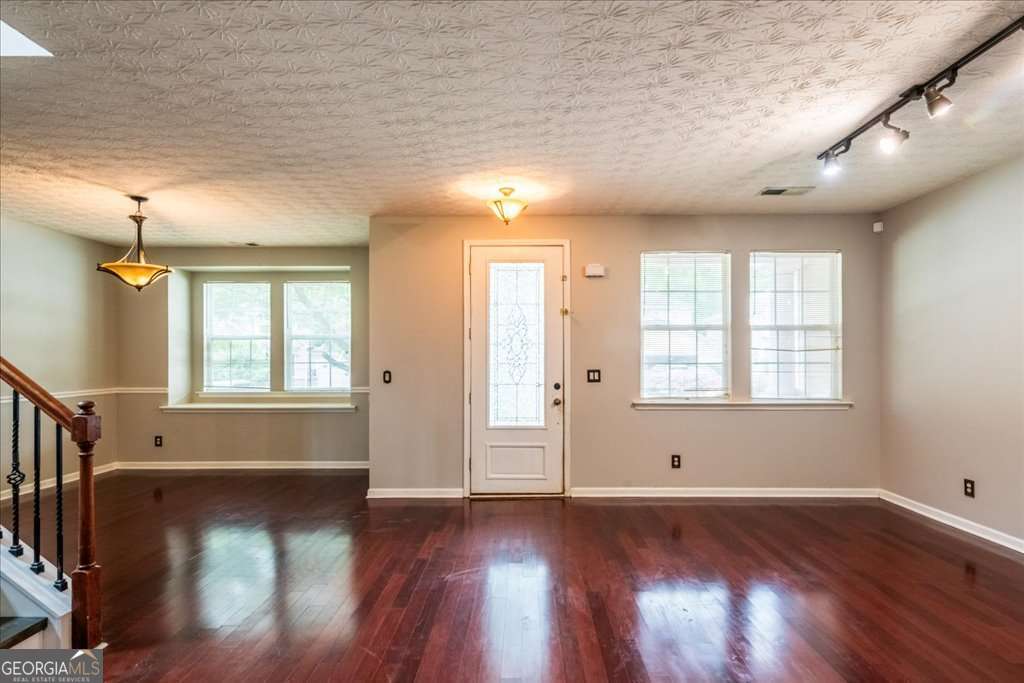 Residential in Fairburn 4