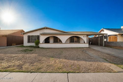 2228 N 47th Dr, Phoenix, AZ, 85035-4010 | Card Image