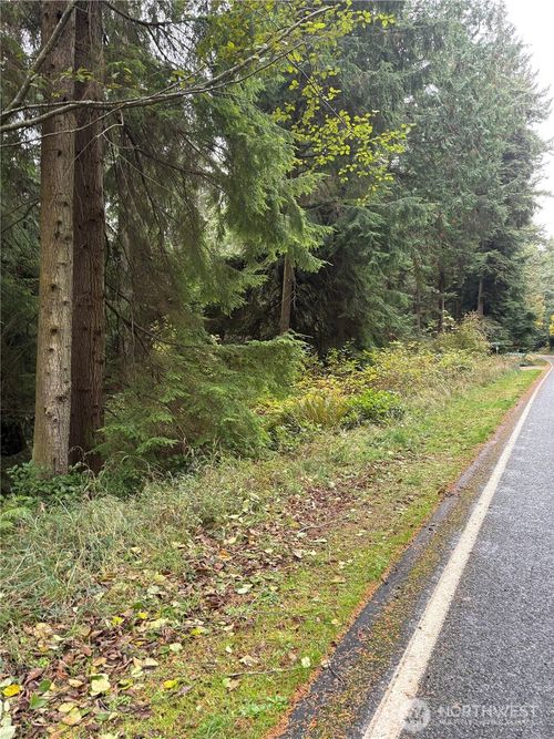 1131 Harbortop Ter, Greenbank, WA, 98253-6413 | Card Image