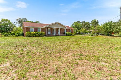 4639 Legion Rd, Hope Mills, NC, 28348-1991 | Card Image