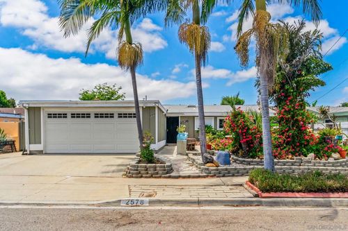 2578 Moonstone Dr, San Diego, CA, 92123-3513 | Card Image