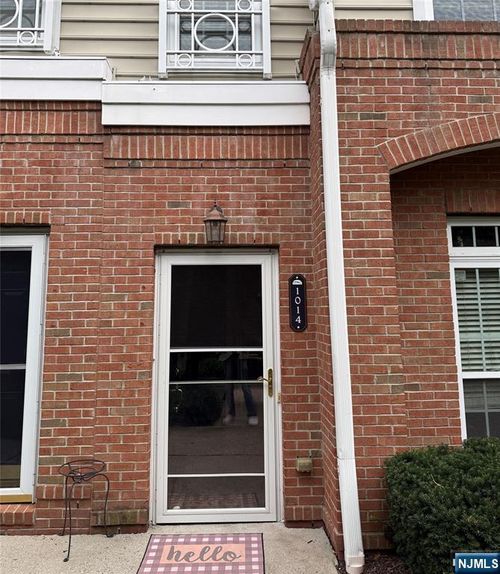 1014 Cunningham Ct, Belleville, NJ, 07109-5358 | Card Image