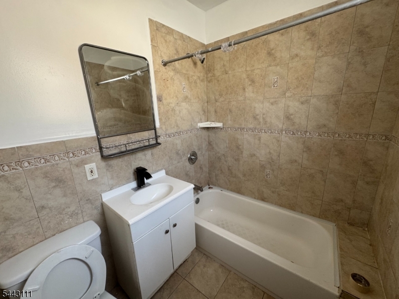 Residential Lease in Paterson City 5