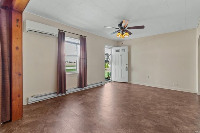 9363 S Marion Rd, House other with 3 bedrooms, 2 bathrooms and null parking in Warren IN | Image 6
