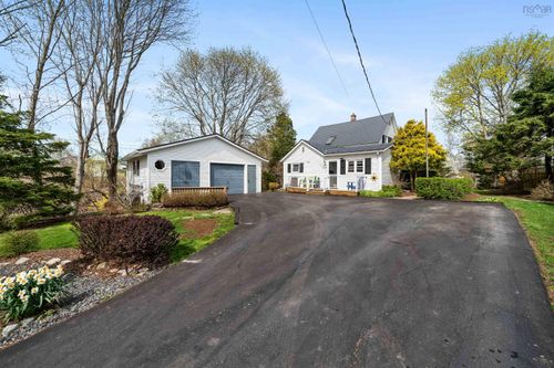 1932 College St, Westville, NS, B0K0A8 | Card Image