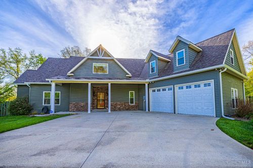 421 Shaker Run Rd, Peebles, OH, 45660 | Card Image