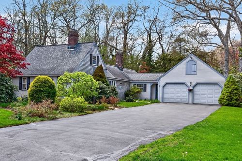20 Pine St, Sandwich, MA, 02563-2123 | Card Image