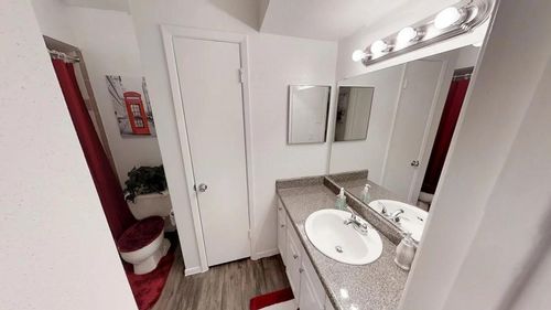 2008-515 S Bender Ave, Humble, TX, 77338-4330 | Card Image
