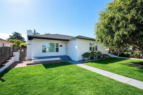 246 Doris, OXNARD, CA, 93030 | Card Image