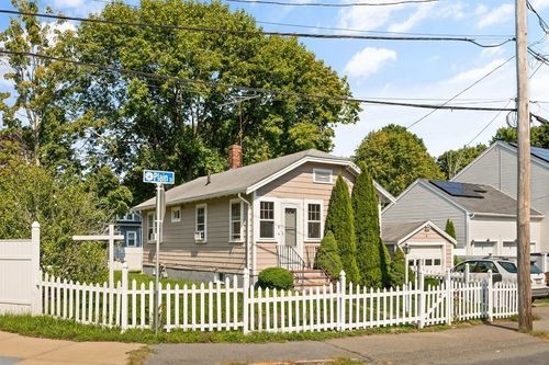 8 Plain St, Randolph, MA, 02368-4922 | Card Image