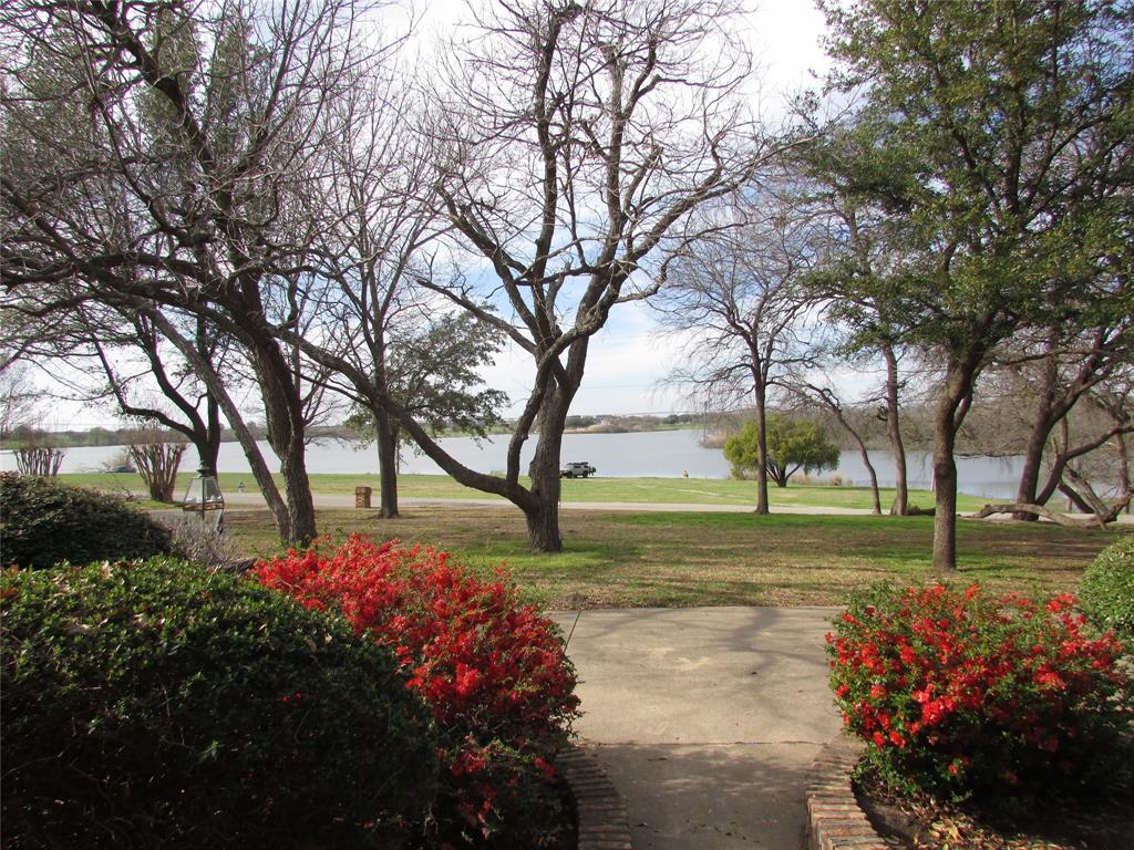 Baldridge St, Ennis, TX 75119