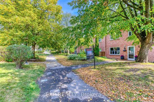 132-1050 Shawnmarr Rd, Mississauga, ON, L5H3V1 | Card Image