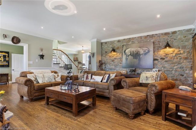 5228 First Line, Home with 7 bedrooms, 5 bathrooms and 22 parking in Acton ON | Image 14