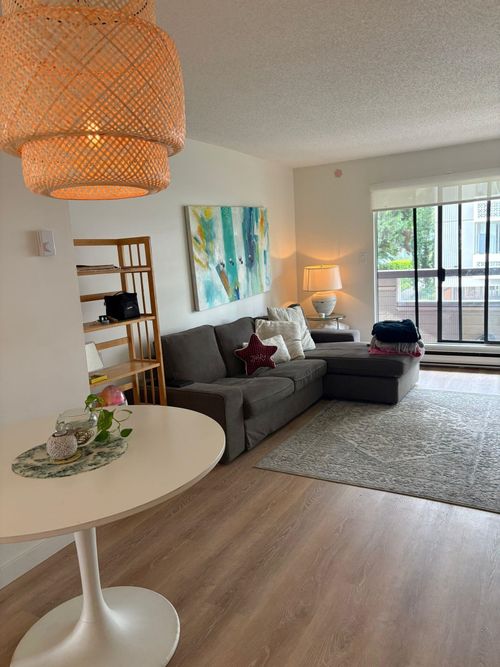 307-1363 Clyde Ave, West Vancouver, BC, V7T2W9 | Card Image