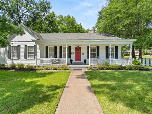 1116 N Bledsoe St., Gilmer, TX, 75644 | Card Image