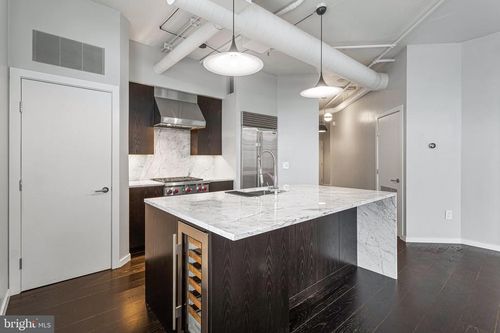 apt-403-1205 N Garfield St, ARLINGTON, VA, 22201-6803 | Card Image