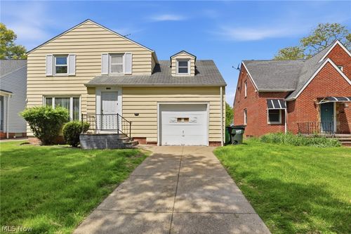 1980 Idlehurst Dr, Euclid, OH, 44117-1852 | Card Image