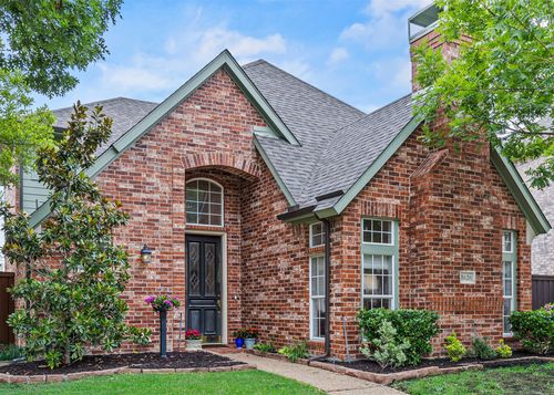 8620 Quail Meadow Dr, Irving, TX, 75063-7203 | Card Image