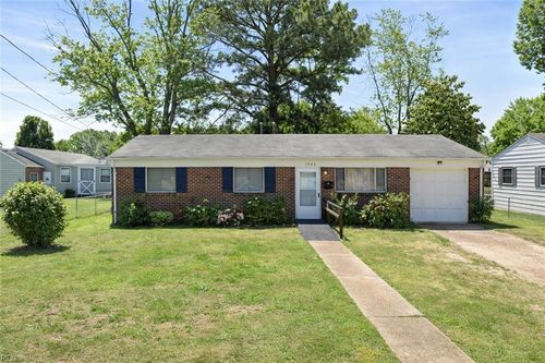 1908 Hurst Dr, Hampton, VA, 23663-1131 | Card Image