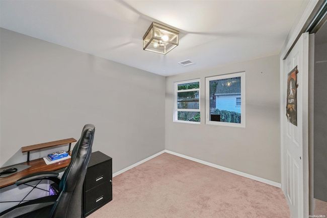 6 Mars Rd, House other with 3 bedrooms, 2 bathrooms and null parking in Rocky Point NY | Image 16