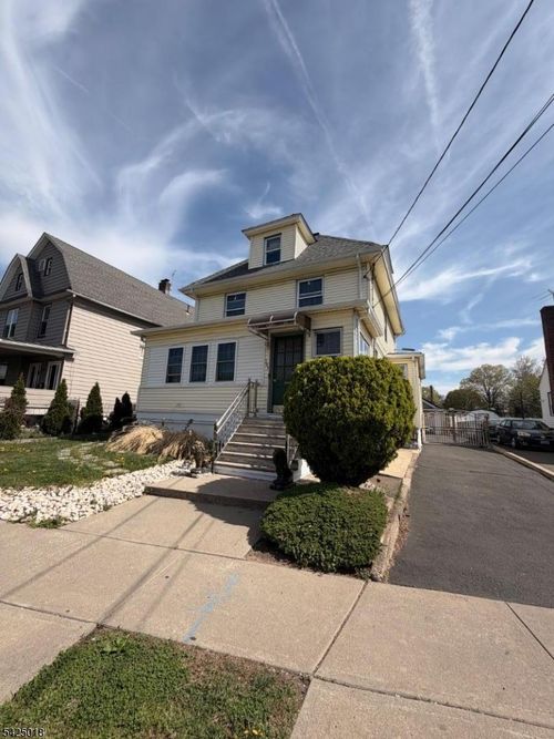 305 Leland Ave, Plainfield, NJ, 07062-1603 | Card Image