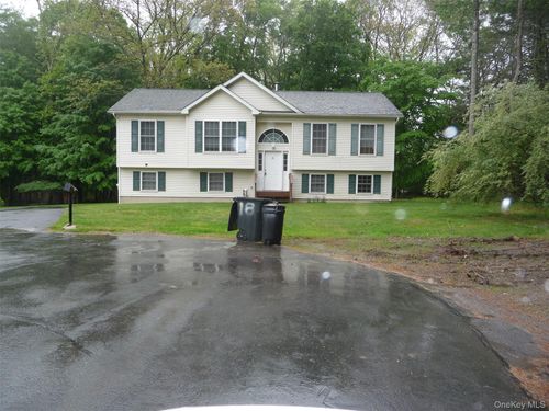 18 Penny Ln, Otisville, NY, 10963-2376 | Card Image