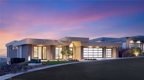 677 Overlook Rim Dr, Henderson, NV, 89012-5839 | Card Image