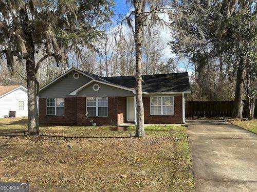 8 Bluebird Dr Se, Allenhurst, GA, 31301-5433 | Card Image