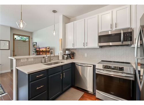 115-615 N 1st St, Minneapolis, MN, 55401-1267 | Card Image