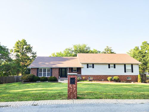 705 Mimosa Dr, Neosho, MO, 64850-1607 | Card Image
