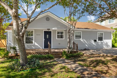 5214 Valley Oak Dr, Austin, TX, 78731-5411 | Card Image