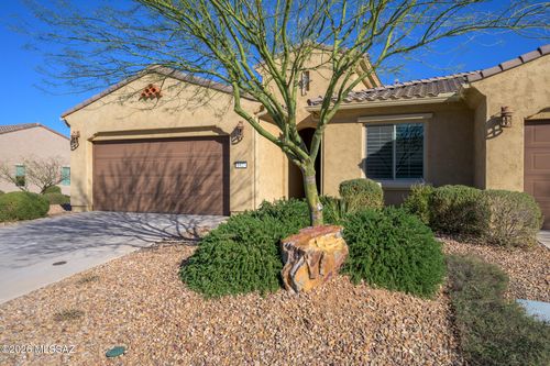 1427 E Blue Granite Dr, Green Valley, AZ, 85614-0014 | Card Image