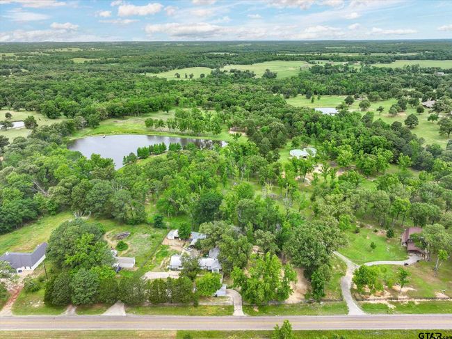 13386 Fm 858, House other with 3 bedrooms, 2 bathrooms and null parking in Ben Wheeler TX | Image 6