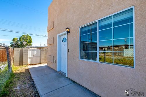 1857 S 2nd Ave, Yuma, AZ, 85364-5659 | Card Image