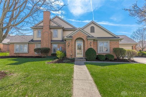 2695 Vienna Estates Dr, Dayton, OH, 45459-1387 | Card Image