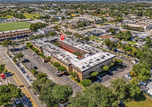 apt-204-4655 Palm Ave, Hialeah, FL, 33012-4045 | Card Image