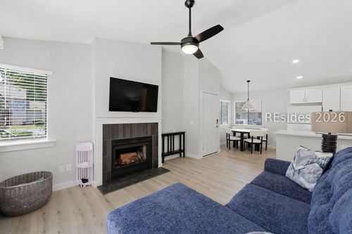 h-17-5 Gum Tree Rd, Hilton Head Island, SC, 29926-1534 | Card Image