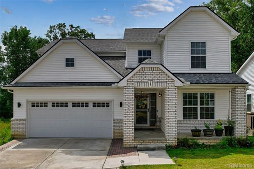 569 Pattan Dr, Wixom, MI, 48393 | Card Image