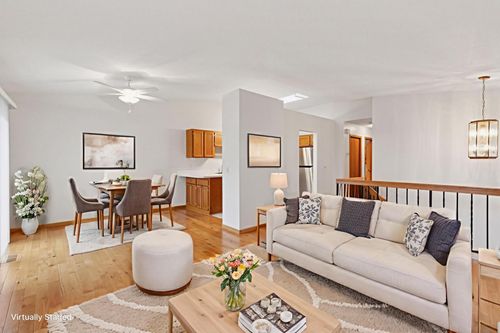 b-1617 Clemson Dr, Eagan, MN, 55122-4817 | Card Image
