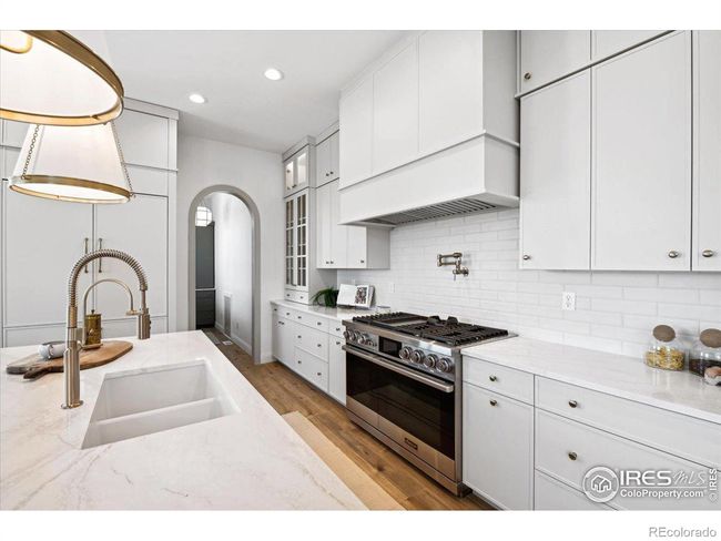 Kitchen | Image 9