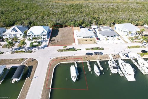 12110/12112 Siesta Dr, Fort Myers Beach, FL, 33931 | Card Image