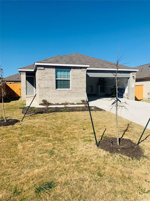104 Perfect World Loop, Jarrell, TX, 76537-8014 | Card Image