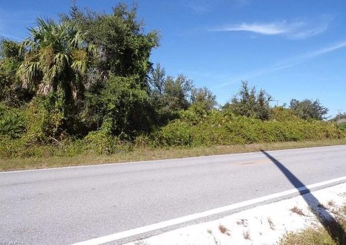 1433 Sulstone Dr, PUNTA GORDA, FL, 33983-8758 | Card Image